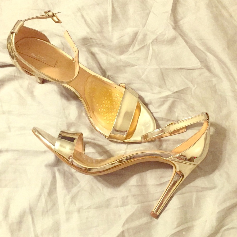 Aldo gold heels